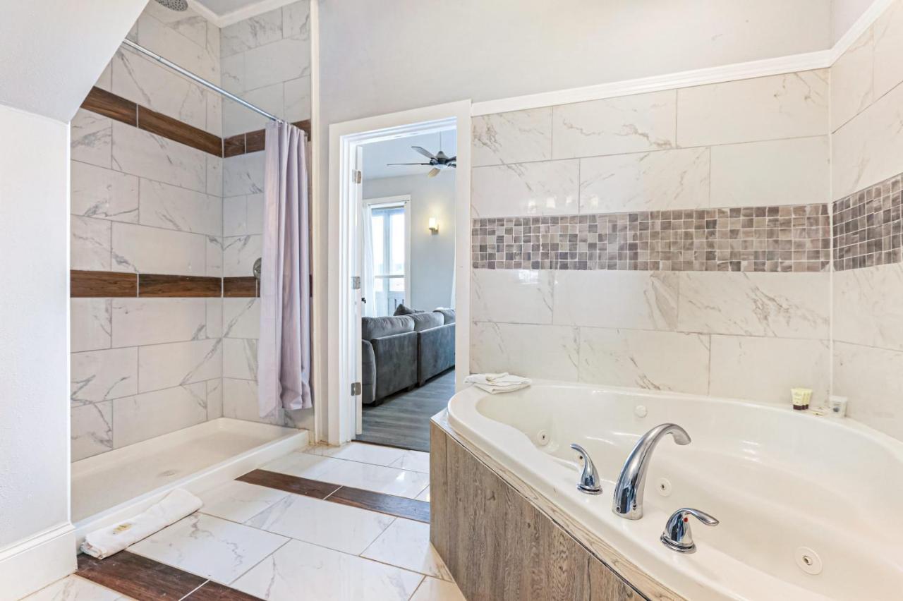 Апартаменты 5Br Penthouse With Amenities Near Fq Новый Орлеан Экстерьер фото